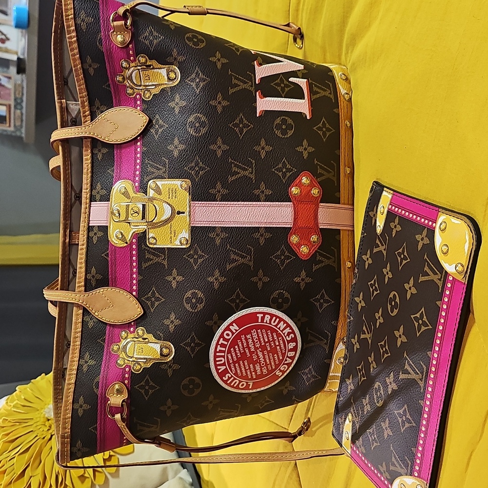 Louis Vuitton Neverfull Summer Trunk Tote Bag Monogram Brown